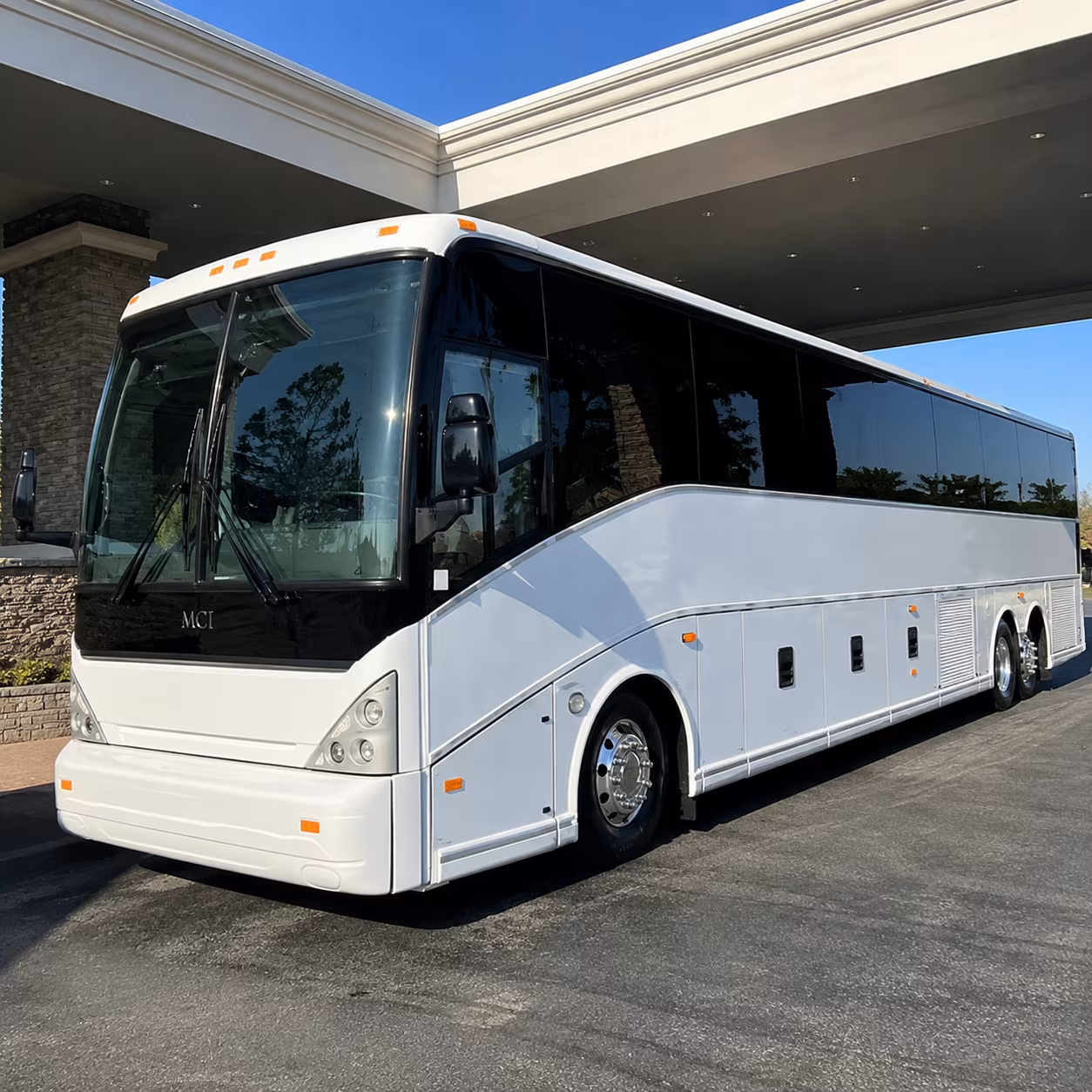charter bus shuttles to sacramento international airport smf