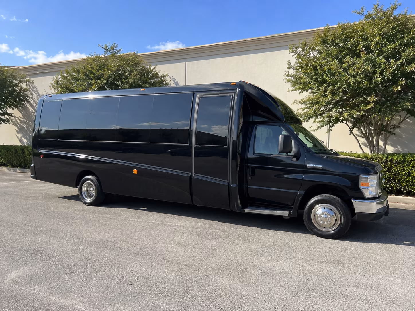 modesto concert party bus rental
